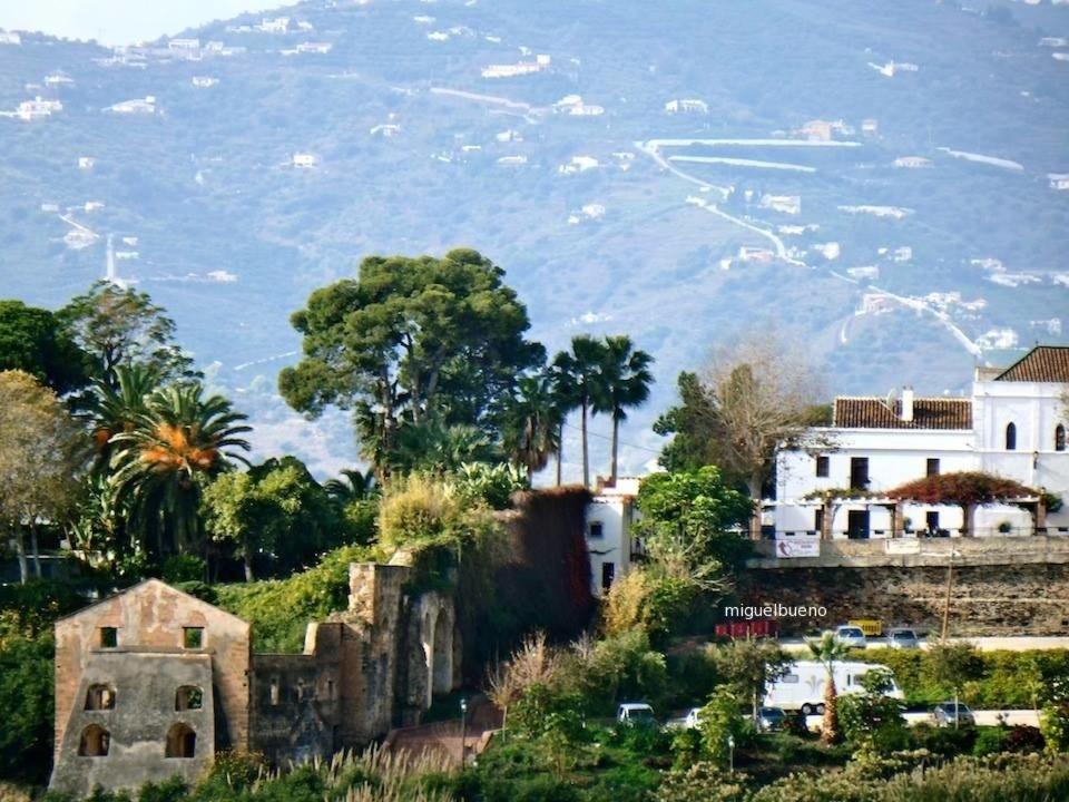 Cantarero Nerja Maro